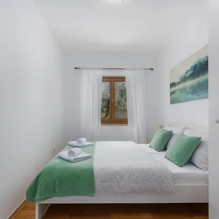 Nias Place * Zambratija (Istria)